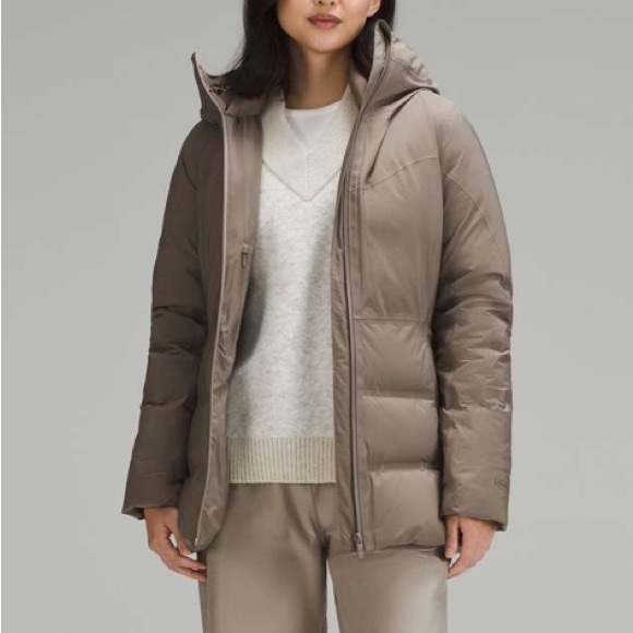 lululemon athletica Jackets & Blazers - Lululemon StretchSeal Sleet Street Jacket Nomad Size 8